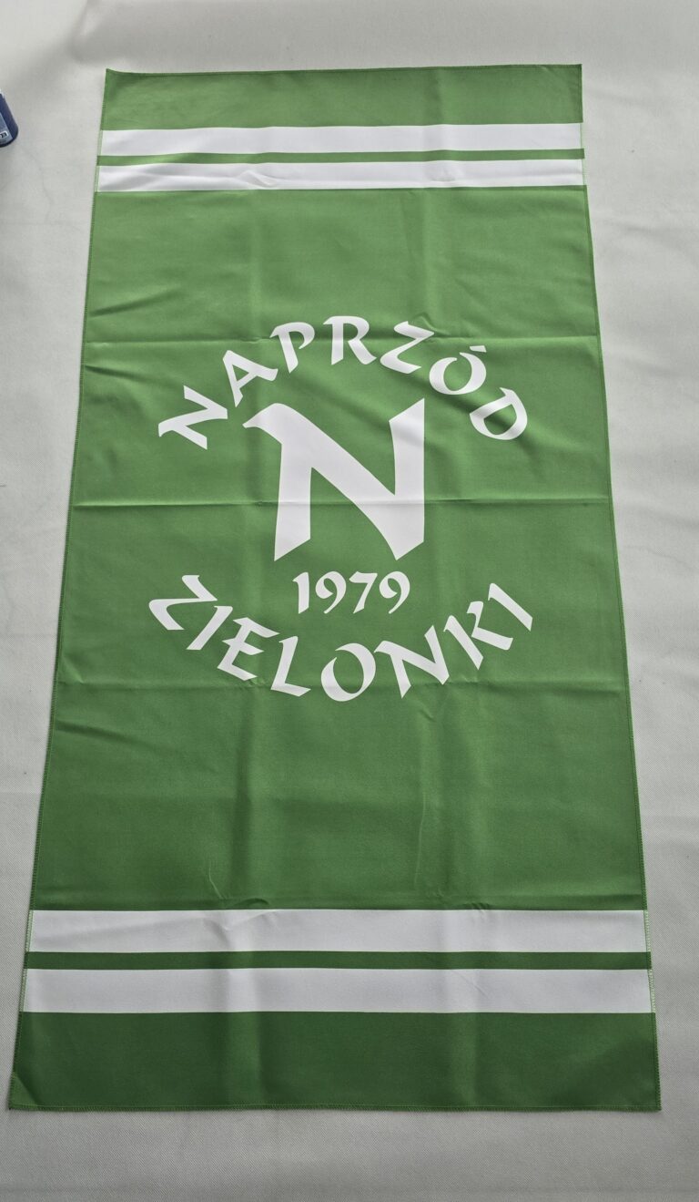 Ręcznik kibica Naprzód Zielonki 70×140 cm